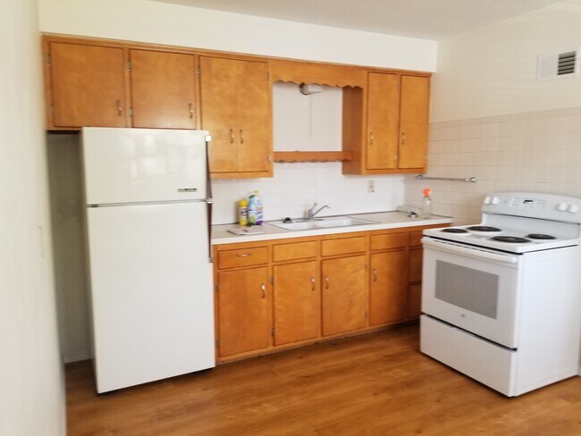 Building Photo - 304 N Morrison Ave