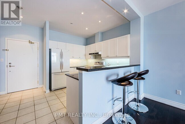 Photo du bâtiment - 1 Leaside Park Dr