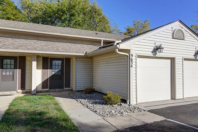 Building Photo - 9630 Sage Meadow Ct