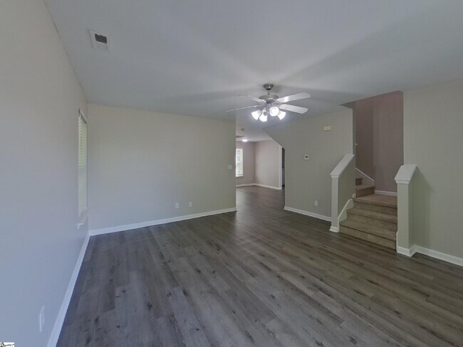 Foto del edificio - 296 Waxberry Ct