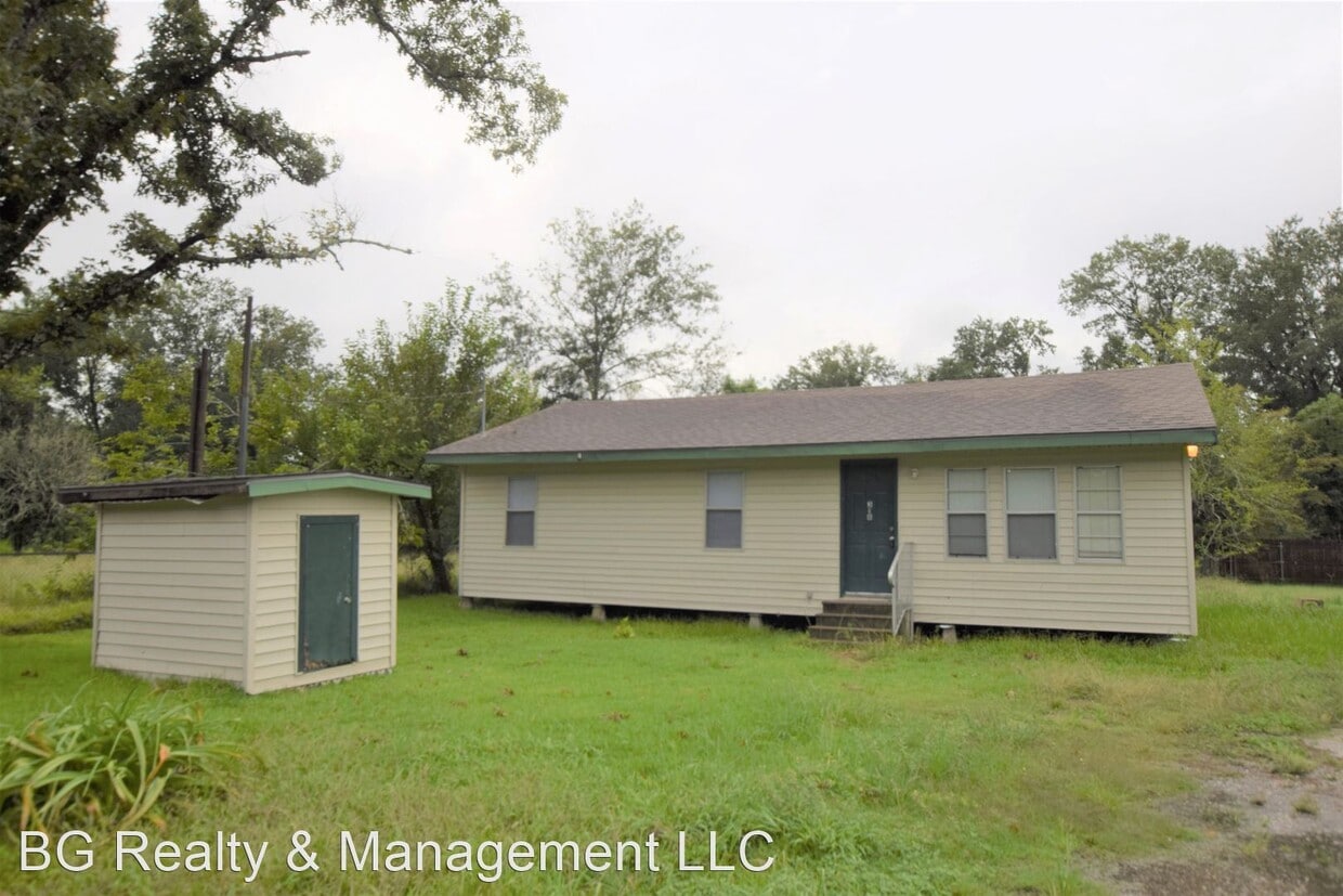 Primary Photo - 3 br, 2 bath House - 318 Cobb Rd