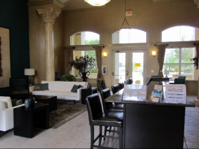 Foto del edificio - Allegro Palms: Waterview! 3rd floor Condo