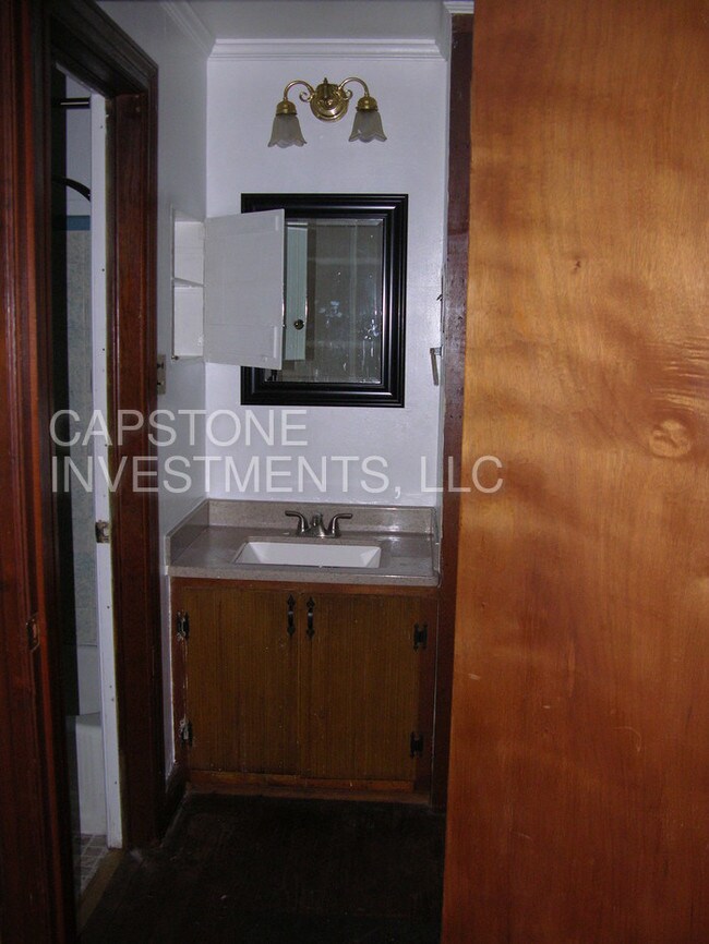 Foto del edificio - 301 S Link Ave