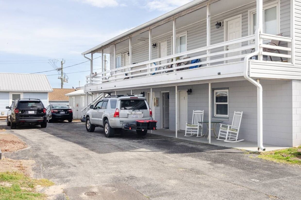 (K170) 209 K Avenue, Apartment 5, Kure Be... House Rental in Kure