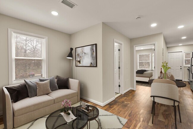 Foto del edificio - 4131 Hunt Pl NE