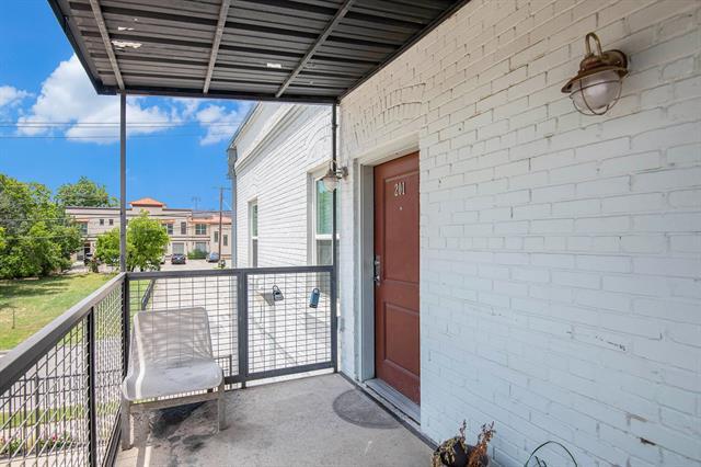 Building Photo - 919 Alston Ave