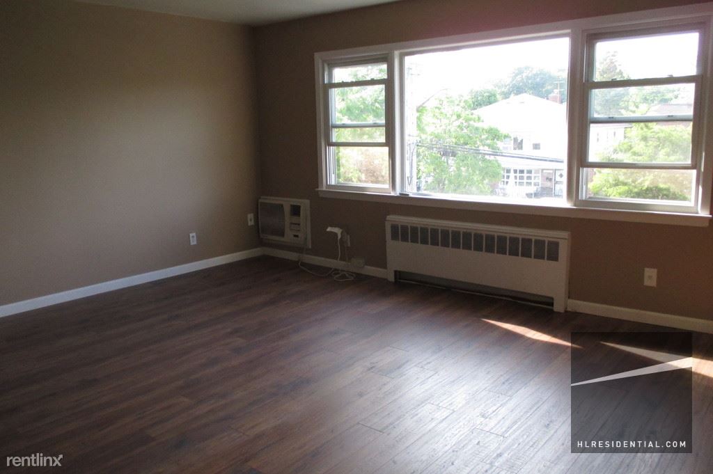 22122 43rd Ave, Bayside, NY 11361 Condo for Rent in Bayside, NY