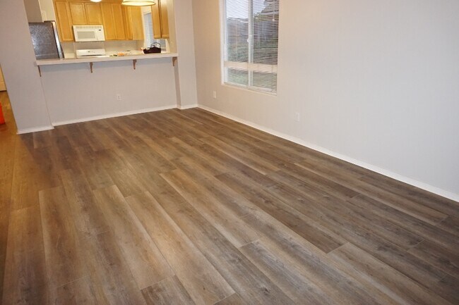 Building Photo - 1308 Bethel Ln