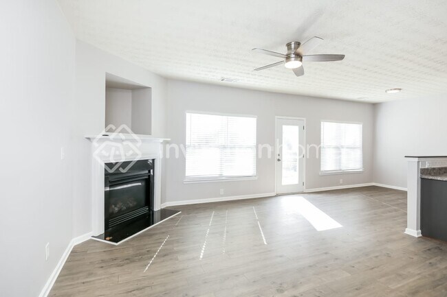 Foto del edificio - 4618 McEver View Dr