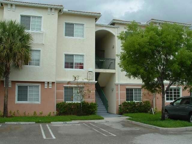 Foto del edificio - 9901 Baywinds Blvd