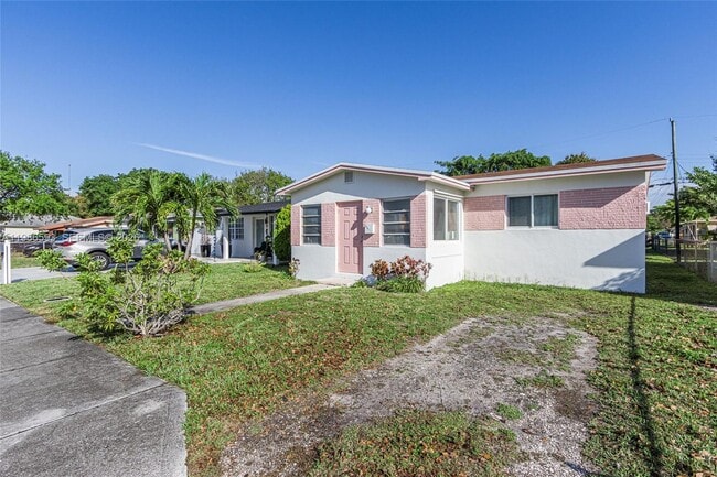 Foto del edificio - 616 NW 3rd Ct
