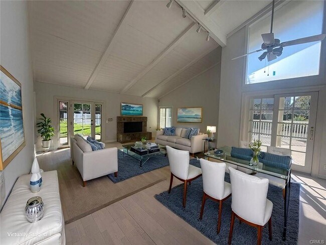 Foto del edificio - 33665 Via Lagos