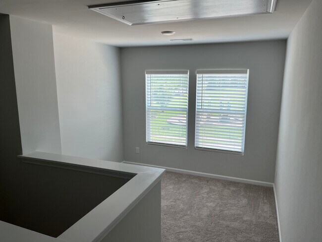 Building Photo - 1324 Yadkin St