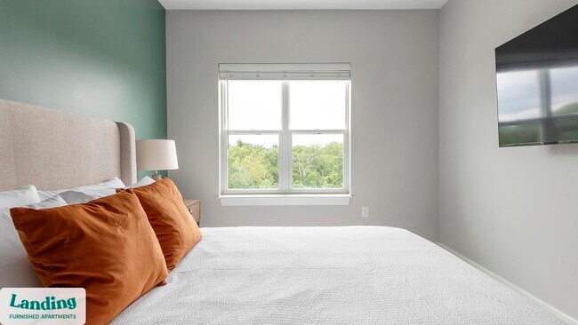 Foto del edificio - 1010 Enclave Blvd