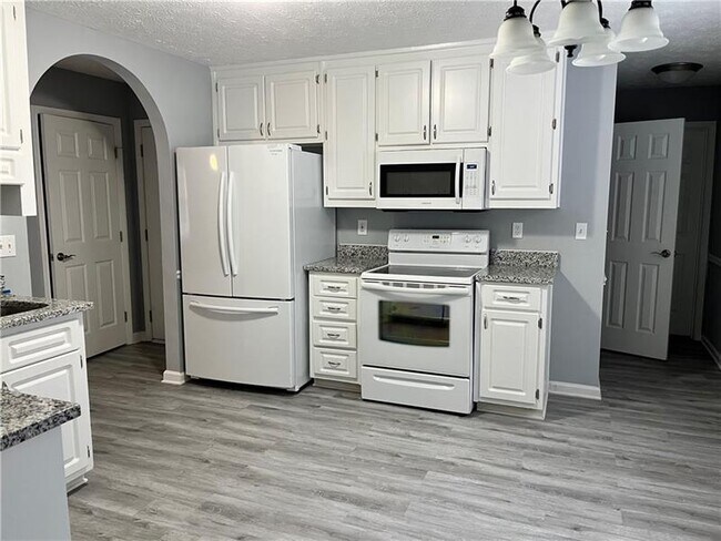Building Photo - 1380 Timber Walk Dr