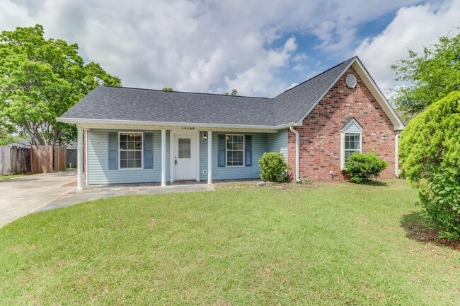 Photo - 14160 Maple Ct House