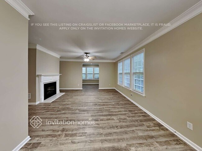 Building Photo - 1320 Loowit Falls Way