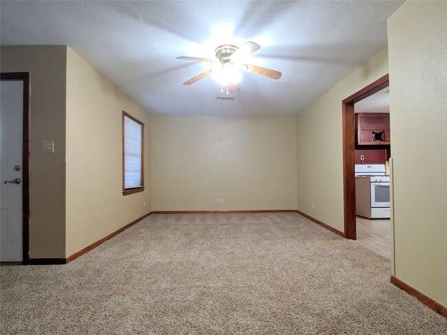 Building Photo - 1717 Hawthorne St