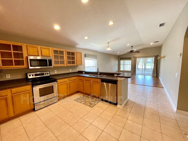 Foto del edificio - 8606 Tidal Bay Ln