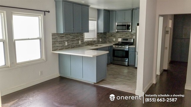 Building Photo - 2 br, 1 bath Duplex - 962 East 2nd Street -