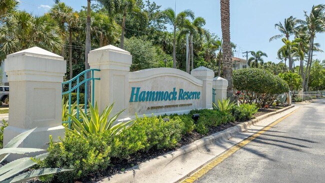 Foto del edificio - 4784 Blossom Dr