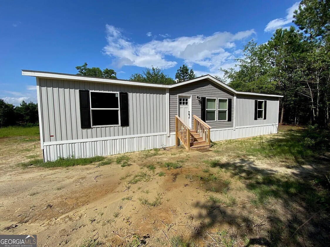 Primary Photo - 13597 Middle Ground Rd