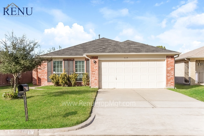 Primary Photo - 5119 Panay Park Dr