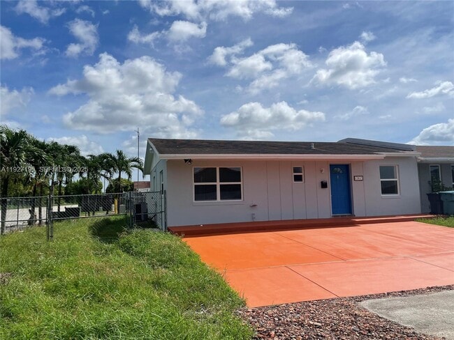 Building Photo - 13017 SW 18th Terrace