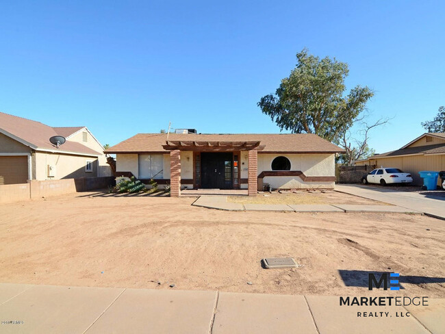 Building Photo - 2Bed/1Bath Home at 75th/Indian School! Rea...