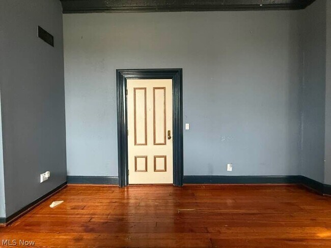 Foto del edificio - 3645 Prospect Ave E