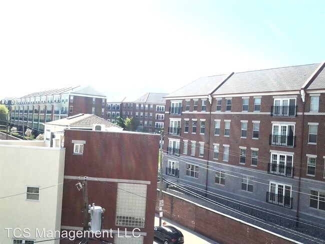 Foto del edificio - 4 br, 3 bath House - 628 South 27th Street