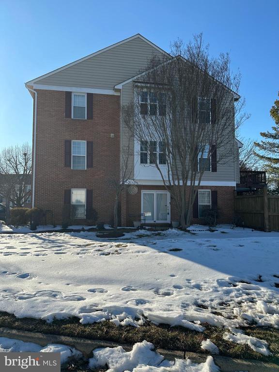 Building Photo - 4700 Warm Hearth Cir