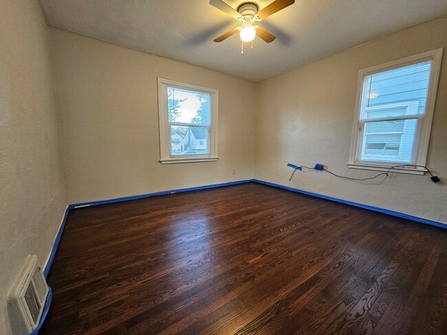 Foto del edificio - 754 Durbin St