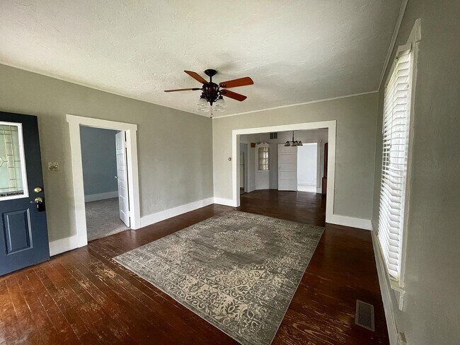 Foto del edificio - 2619 Jackson St