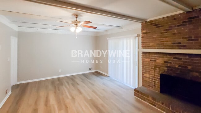 Building Photo - 3325 Devilla Trce