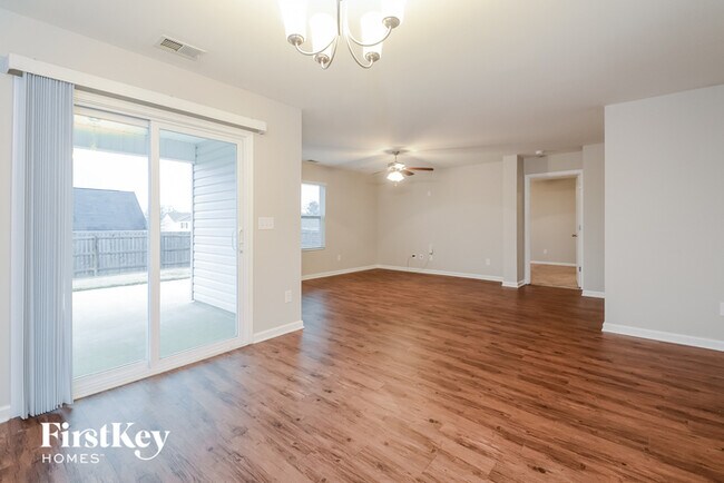 Foto del edificio - 11486 Walden Trace