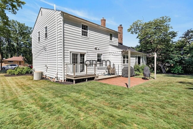 Building Photo - 24299 Beech Ln