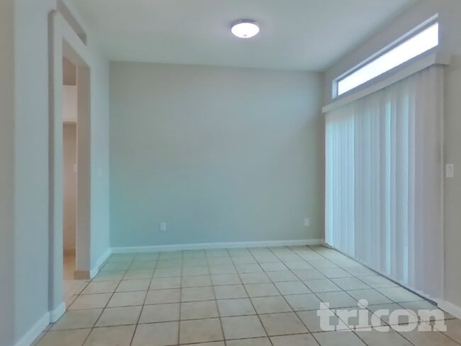 Building Photo - 4149 Shandwick Dr