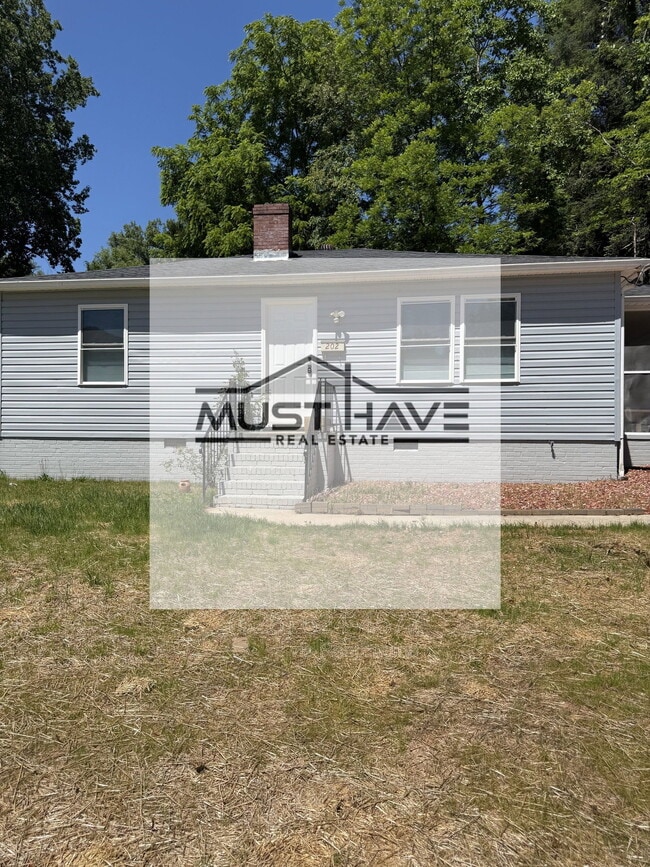 Building Photo - 202 Newland Pl NW