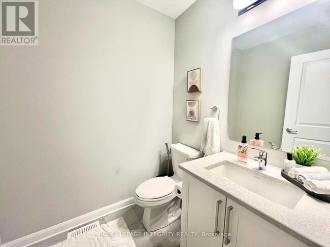 Building Photo - 1045 Speedvale Ct