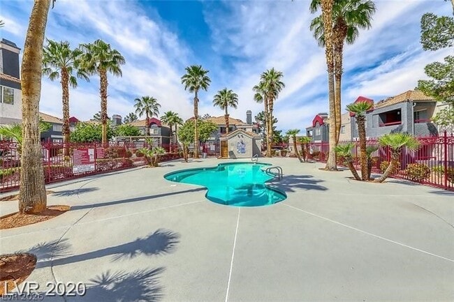 Foto del edificio - 8600 W Charleston Blvd