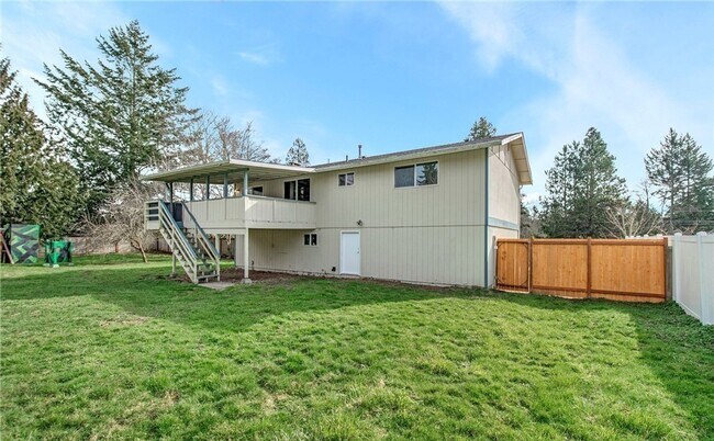 Foto del edificio - Gig Harbor Home on Oversized Lot