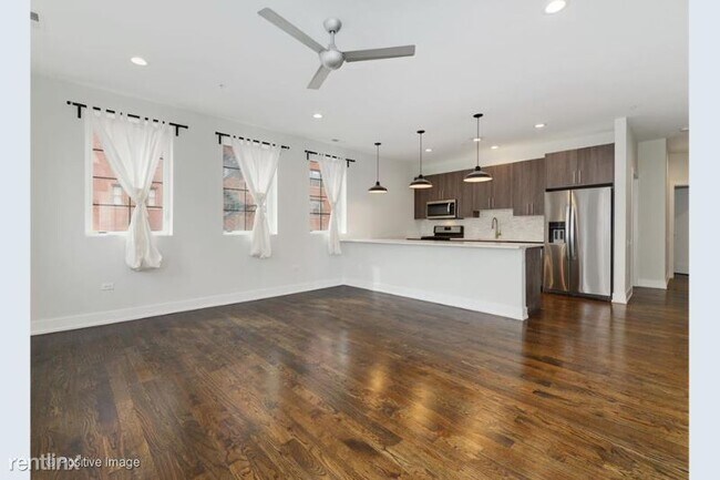 Foto del edificio - 1400 E Hyde Park Blvd