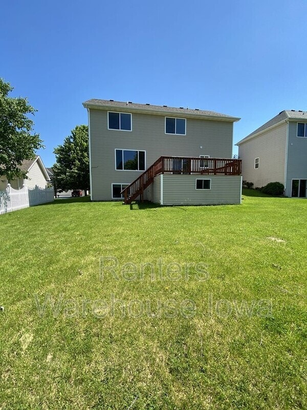 Building Photo - 9015 Telford Cir