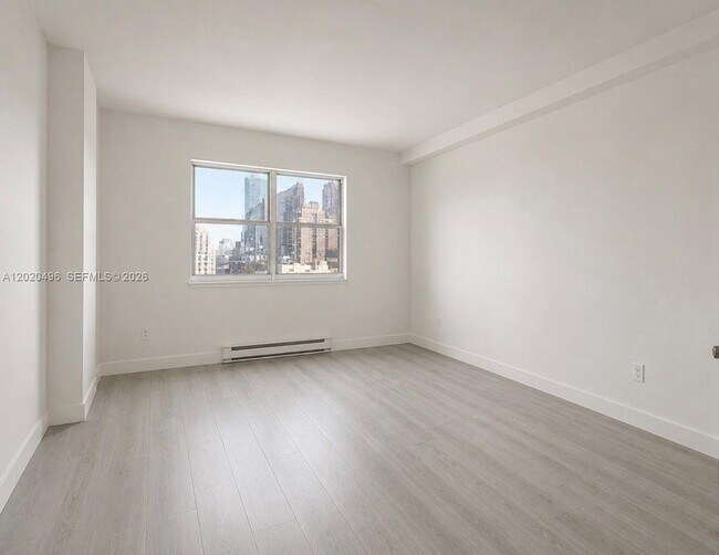 Foto del edificio - 400 Kings Point Dr