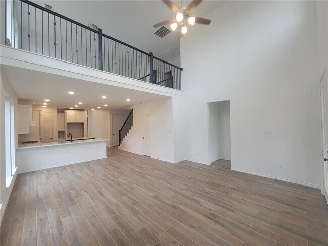 Foto del edificio - 705 Tradewinds Wy