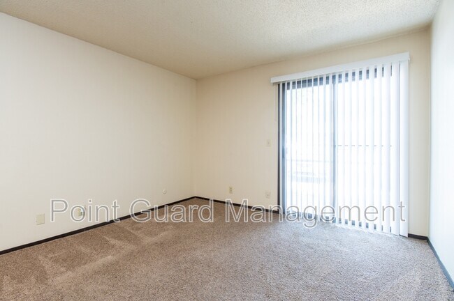 Building Photo - 2745 N Amidon Ave