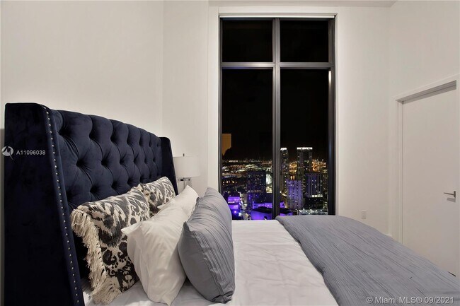Foto del edificio - 400 NW 1st Ave