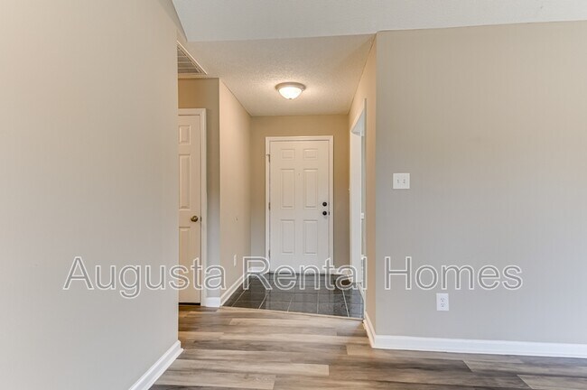 Foto del edificio - 4416 Hatteras Dr