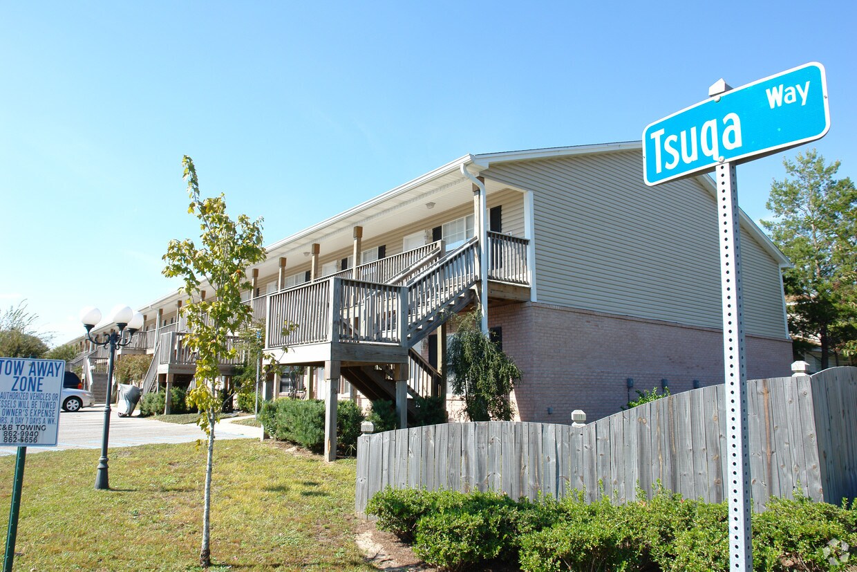 1808 Tsuga Way, Fort Walton Beach, FL 32547 Apartments in Fort Walton